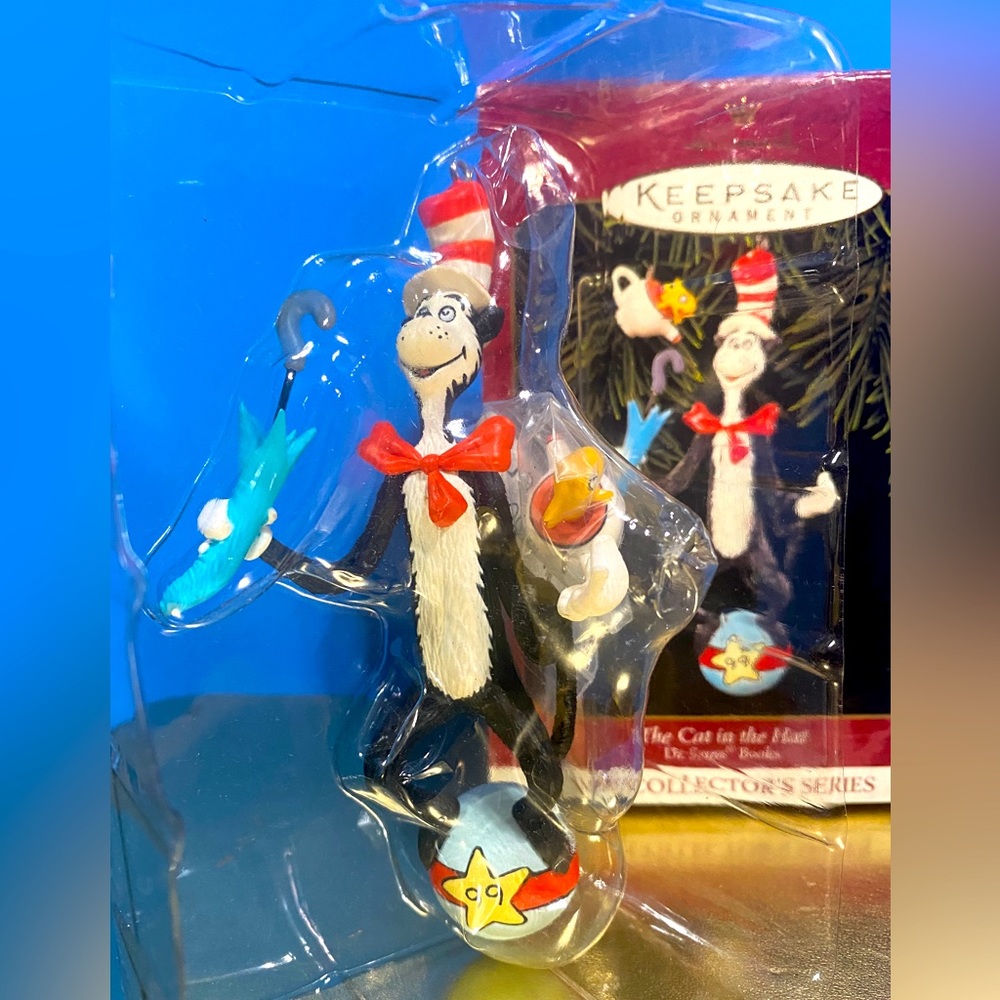 HALLMARK VTG 1999 DR SEUSS THE CAT IN THE HAT KEEPSAKE CHRISTMAS ORNAMENT NWT
